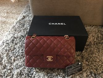 Chanel Classic Flap Bag for Sale in Chula Vista, CA - OfferUp