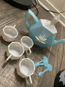 Disney Frozen Tea Set