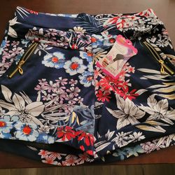 STVLC floral print women's shorts with zippered pockets