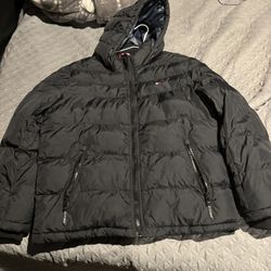 Tommy Hilfiger Puffer Jacket Size L