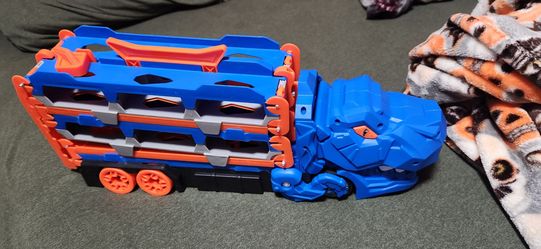 Dinosaur Transport Truck