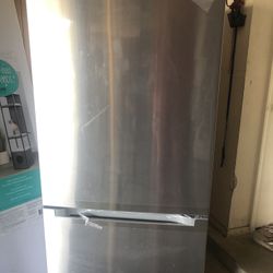 Refrigerator New Never Used 