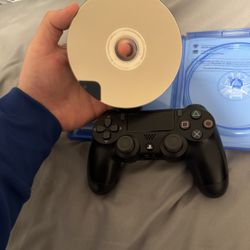 PS4 remotes with NBA 2K24 Kobe Edition Bundle 