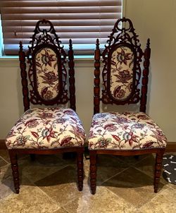 pair of late 19th century Victorian side chairs.