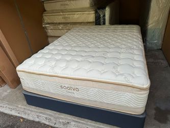 Like New! Saatva Rx Queen Mattress - Delivery Available