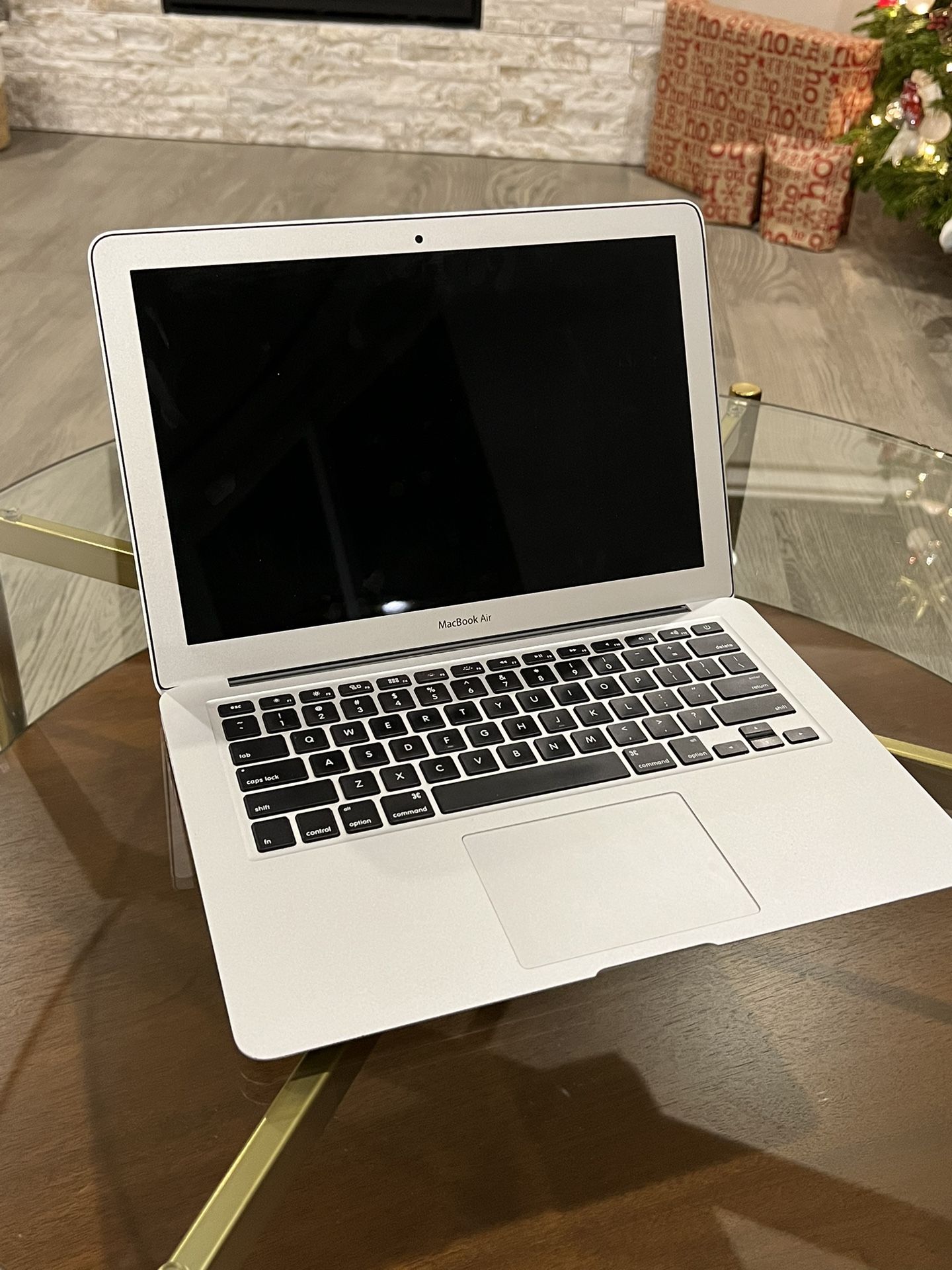 MacBook Air 13” Model 2015