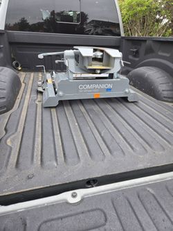BWE 5th wheel hitch