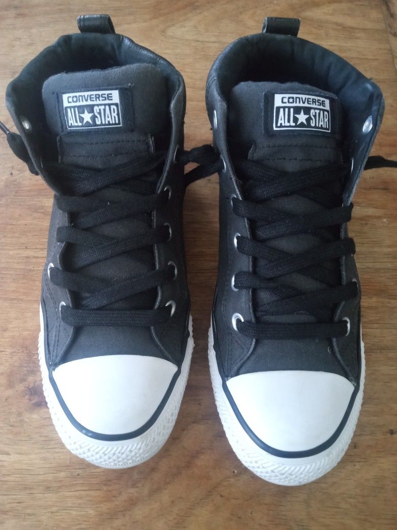 CONVERSE ALL STAR SHOES SIZE 8 MENS