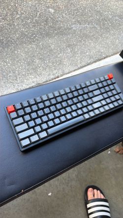 Keychron K4 Version 2 Wireless Mechanical Keyboard - K4C1 - Excellent Condition!