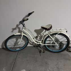 Schwinn Fairhaven Cruiser Bike, 26-inch wheels