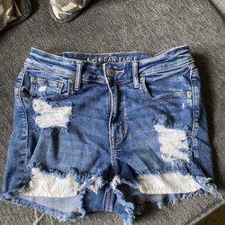 Size 6 American eagle Shorts