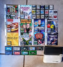 Nintendo DS & Game Boy Advance (GBA) Game Bundle with Carrying CaseDescription