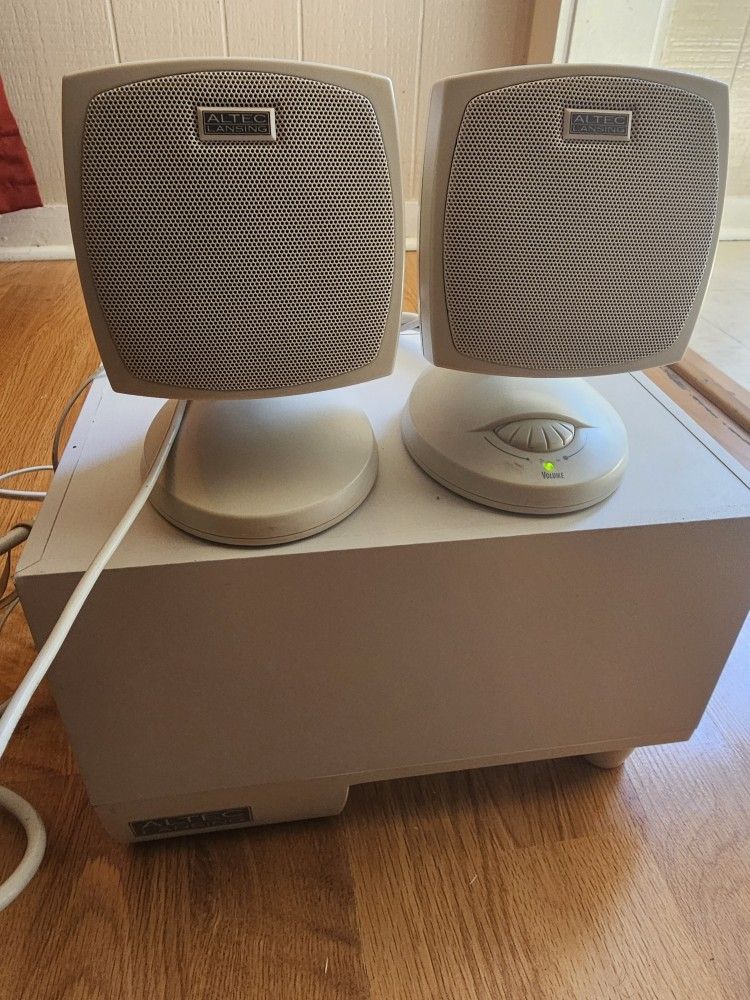 Altec Lansing ACS33 Computer Speaker Surround System w/Subwoofer Good Condition