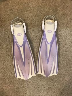 Women’s dive fins