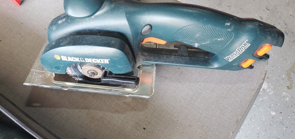 Black And Decker Versa Pak Tool Set