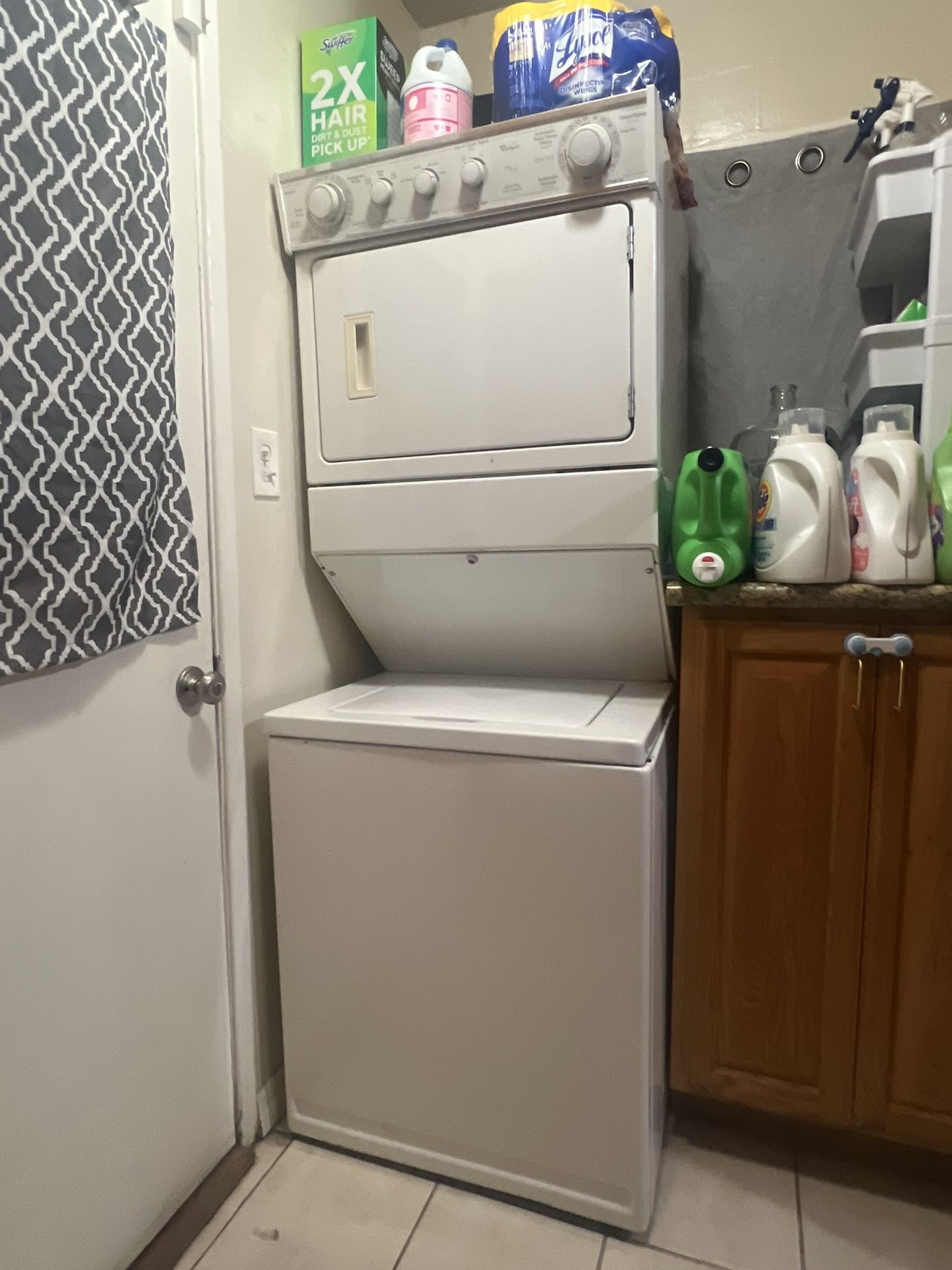 Whirlpool Stackable Washer & Dryer