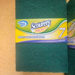 🌟 FOR SALE: BiGGG Green Scrubbing Pads – 7 Pieces 🌟