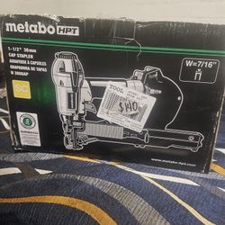 Metabo HPT 1 1/2" Cap Stapler