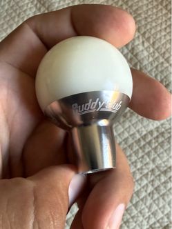 BUDDY CLUB shift knob