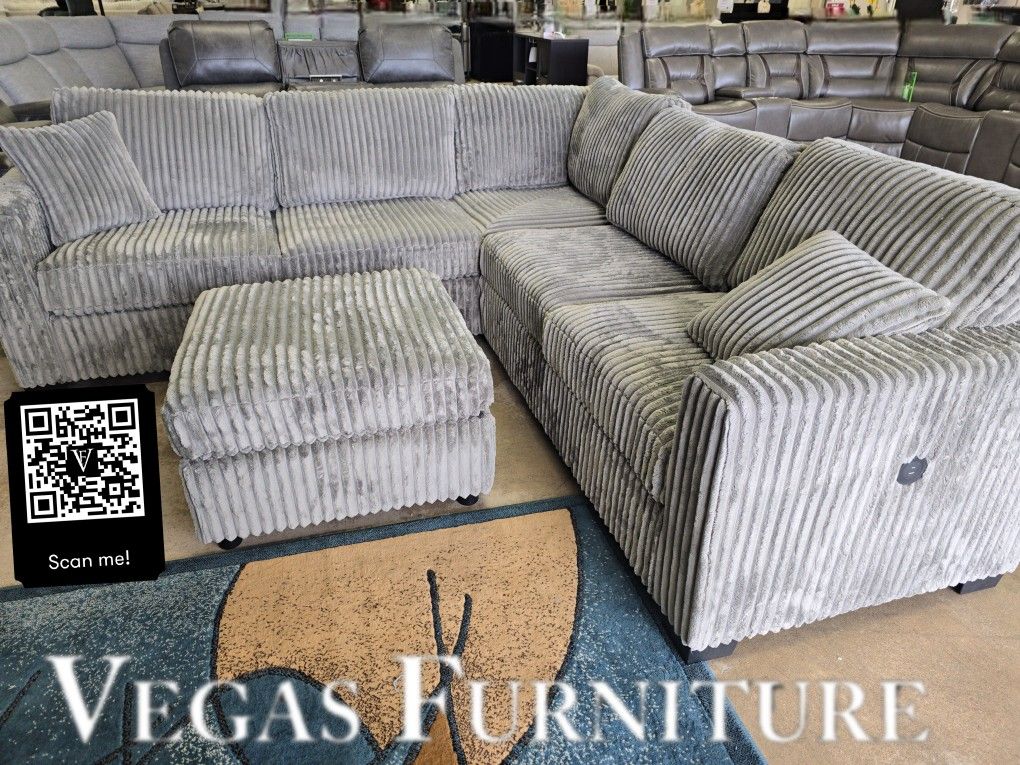 Sectional W Ottoman ✅ Delivery available ✅ Financing Options Available!✔️✨️No Credit Needed✔️✨️$0 Or $50 Down Payment✨️