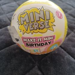 NEW- MGA's Make It Mini Birthdat Edition- Series 1
