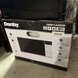 New Danby Microwave 