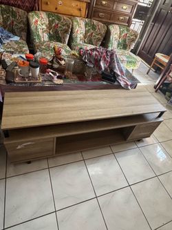Entertainment stand