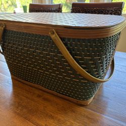 Vintage Hawkeye (Burlington Basket Company) green wicker picnic basket