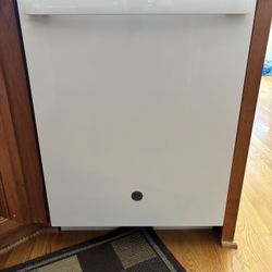 G.E Dishwasher 