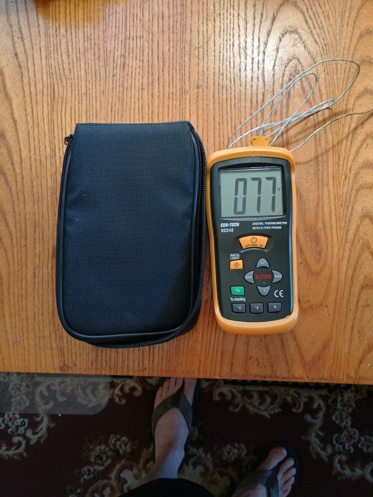 Digital Thermometer 