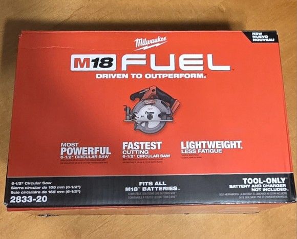 Milwaukee M18 FUEL 6-1/2 in. Circular Saw (Tool-Only) BNIB No Low Offers/Trades, Pls. Pick up in Burien Only YES Available