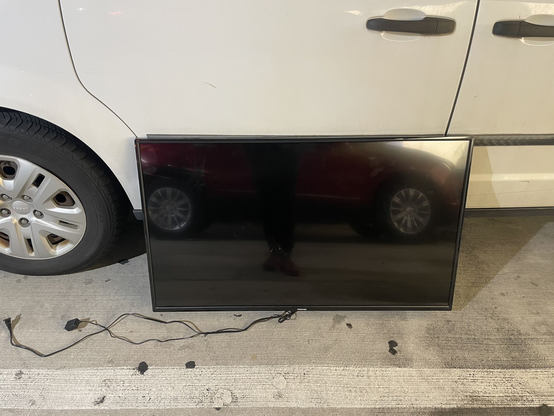 Toshiba TV Screen