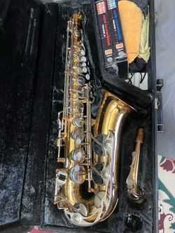 Alto Saxophone with Hard Case