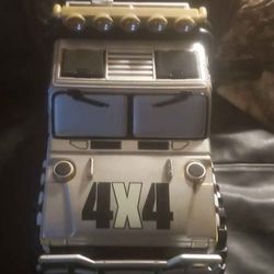 4x4 RC  Truck Not Tested 