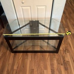 Glass Entertainment Centuryyyuy țt