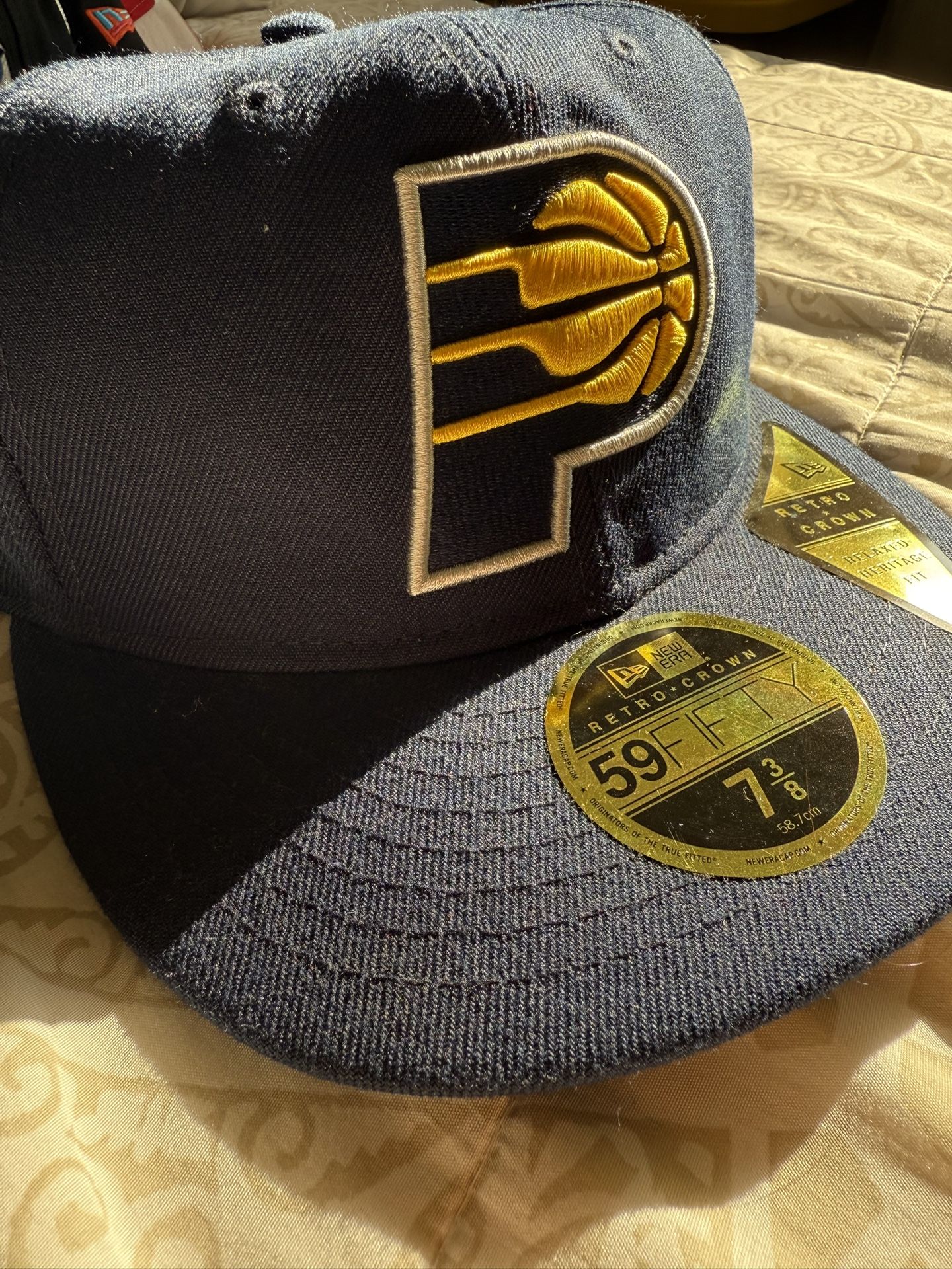 New Era Indiana Pacers Retro Crown Heritage Fit 59FIFTY Fitted Hat