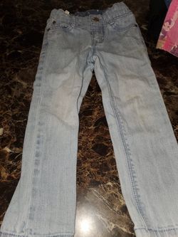 lil girls Oshkosh jeans 2t