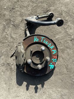 2016 Toyota Tundra Right Front Suspension