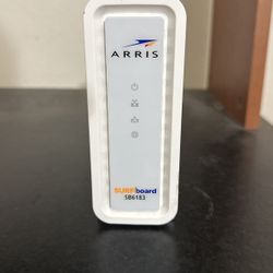 Arris SB6183 Modem
