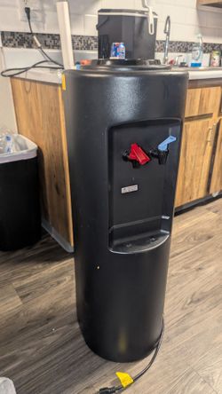 5 gallon hot and cold water dispenser