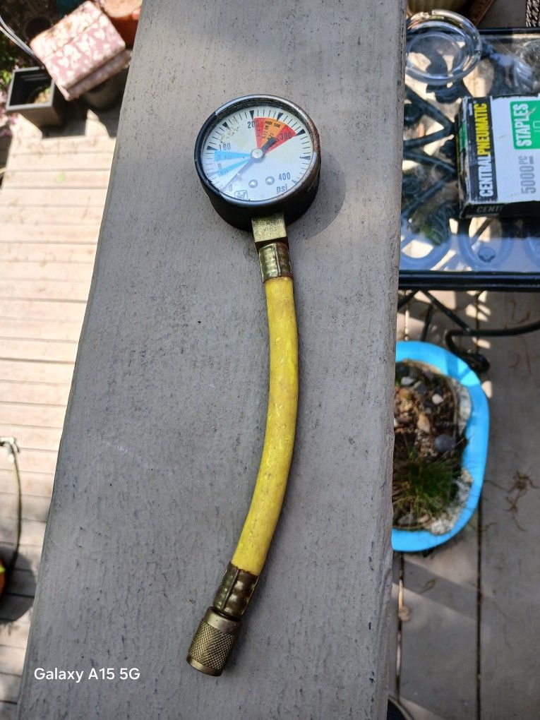 ●Auto Air Condition Pressure Gauge●