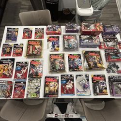 OMG Huge Lot Of 28 Pieces G1 & G2 Transformers Carded Boxed 