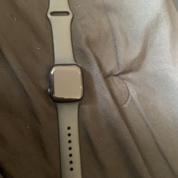 Apple Watch Series 8 GPS + Cellular/ Price Negotiable , I Bought It For 699.99