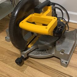 Dewalt Miter Saw 