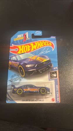 Hot Wheels Joey Logano Custom '18 Ford Mustang GT