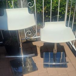 2 Bar Luxury Stool Adjusted Chairs