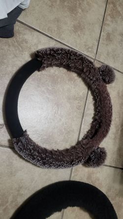 Steering wheel cover