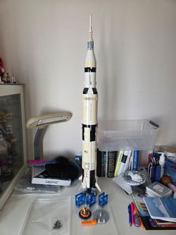 2017 LEGO Ideas 21309 NASA Apollo Saturn V Set With Instruction and box
