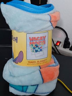 Disney Stitch Vacay Mode Travel Blanket 40x50