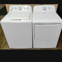 GE WHITE TOPLOAD WASHER & ELECTRIC DRYER SET